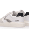 sneaker-Maruti