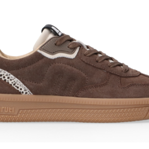 sneaker-Maruti