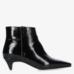 boot low-Tango